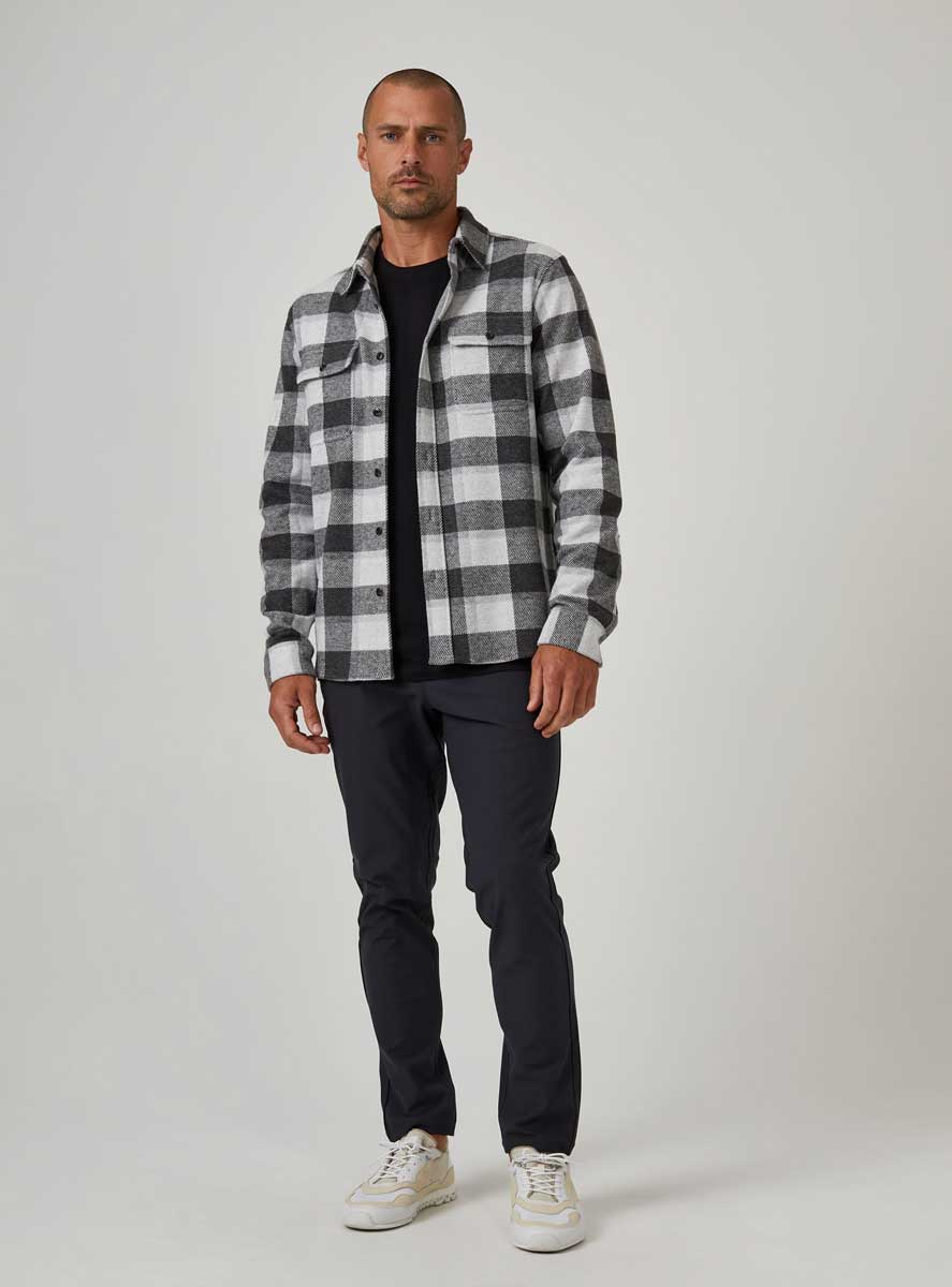 7 Diamonds: Infinity Chino Pant