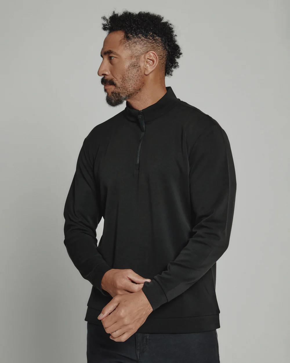 7 Diamonds: Rev Quarter-Zip Pullover - BLACK