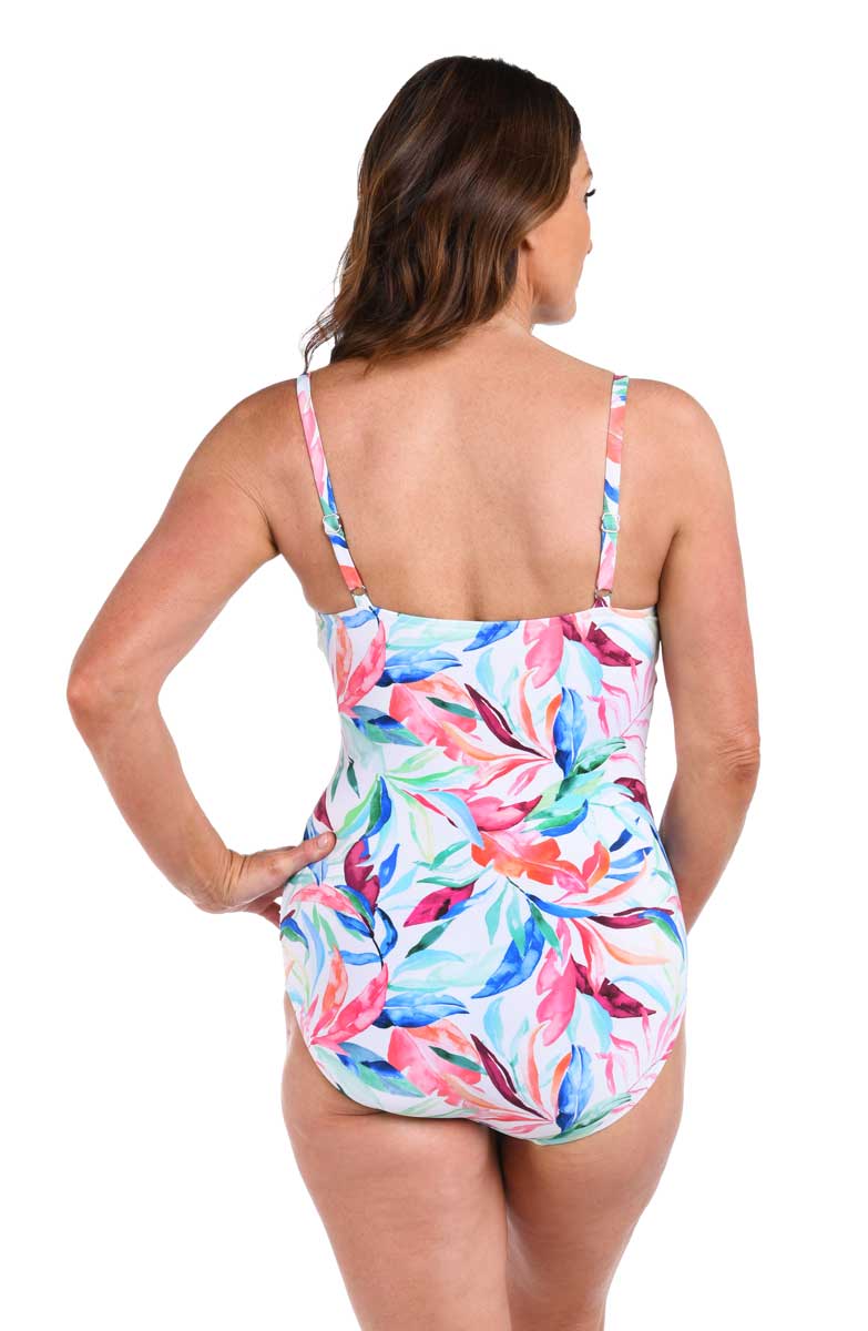 Maxine: One Piece Dominica Breeze Twist Front Mio
