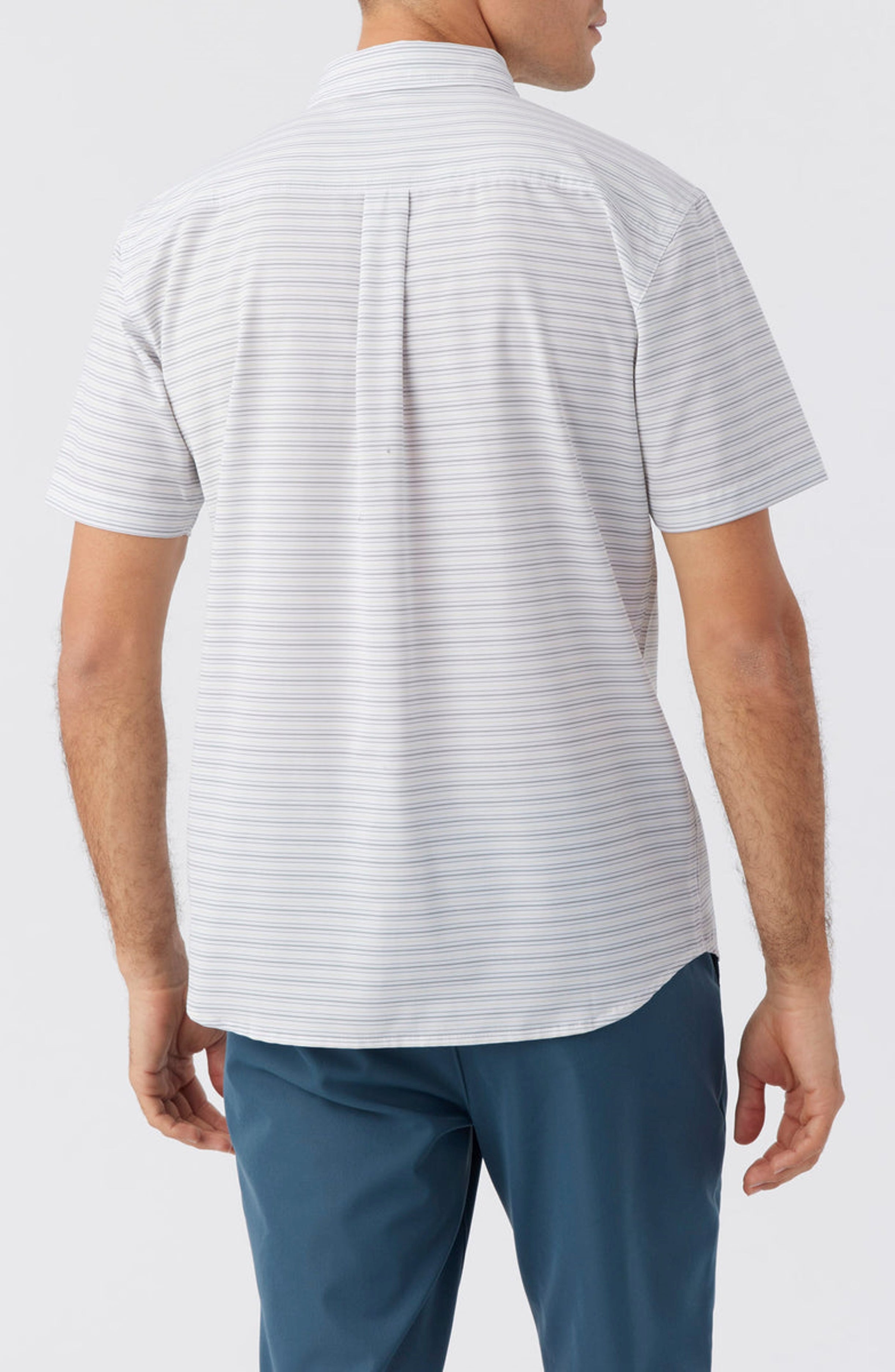 O'Neill: Trvlr UPF Traverse Stripe Standard Shirt