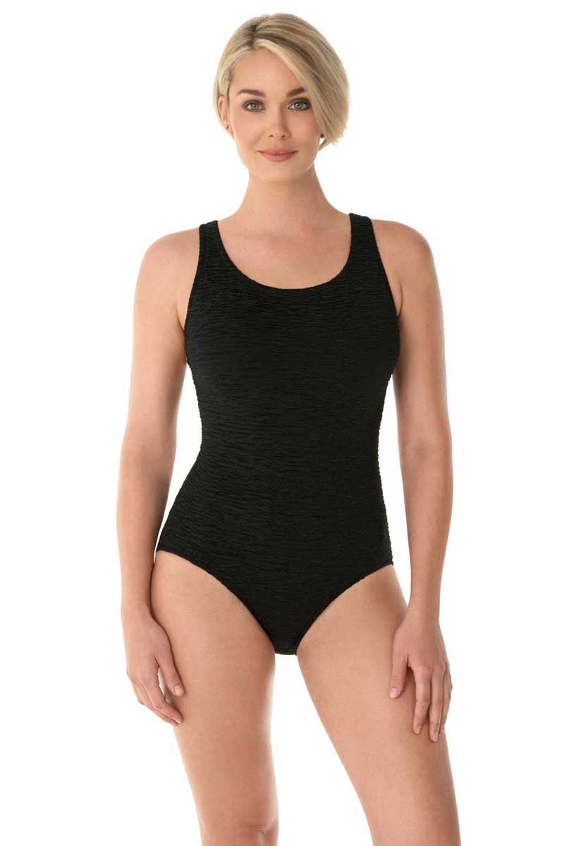 Penbrooke: One Pice Chlorine Resistant Cross Back Maillot