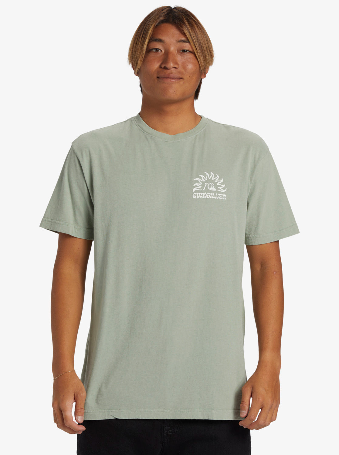 Quiksilver: Earthy Type T-Shirt