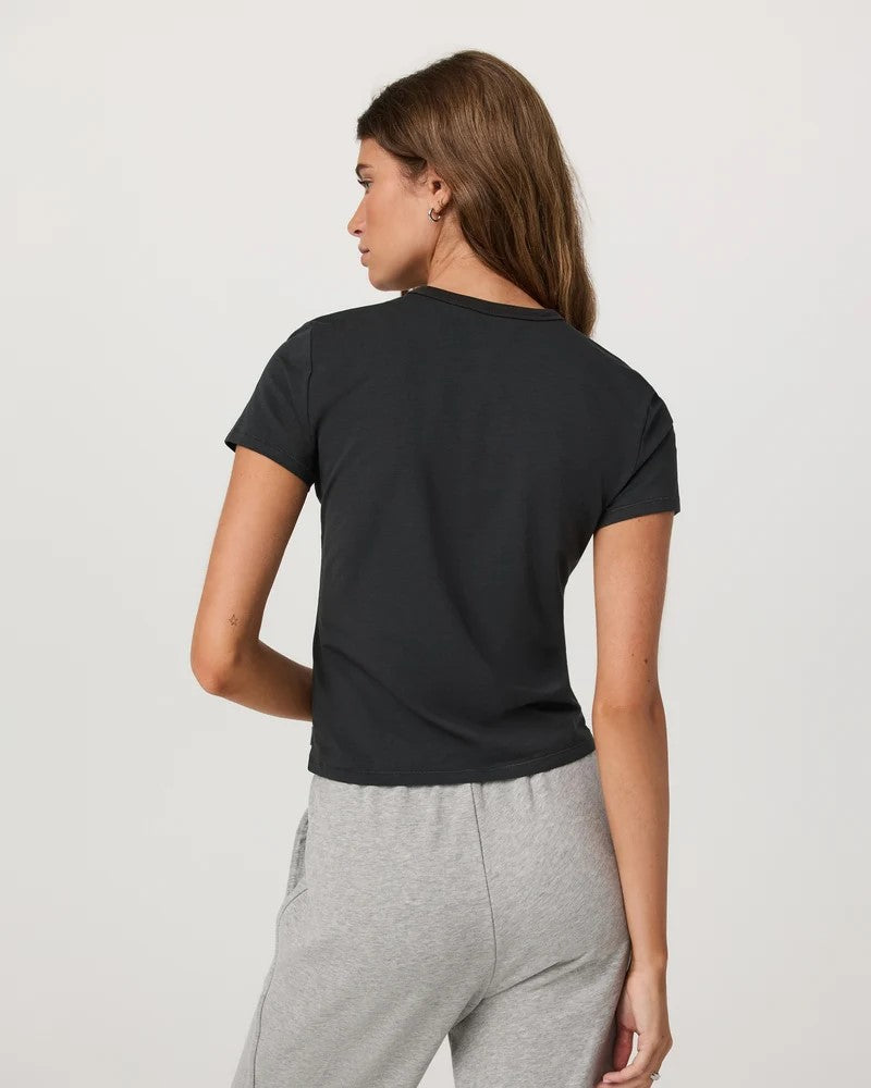 Vuori Women's Feather Classic Short Sleeve Tee, alternate view