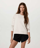 Vuori: Women's Halo Long Sleeve Crew 
