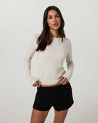 Vuori: Women's Long Sleeve Pose Subtle Scoop