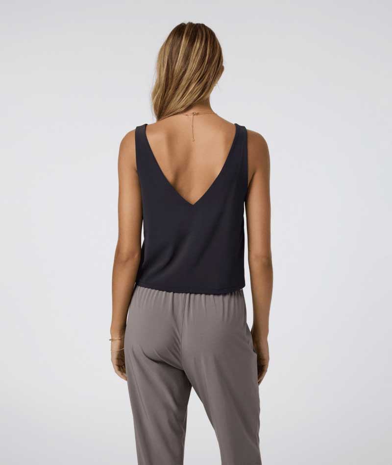 Vuori: Women's Villa Cropped Tank